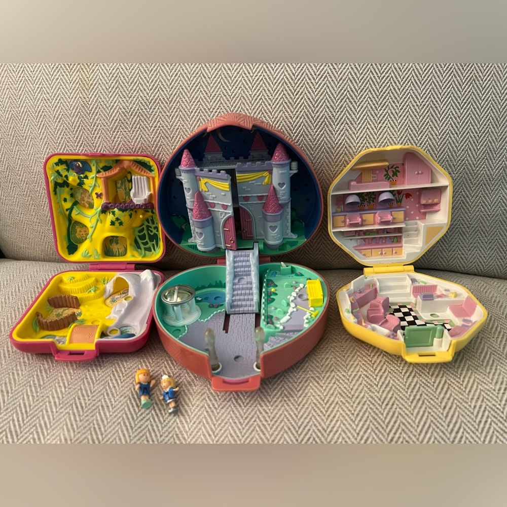 Vintage Polly Pocket Lot - 3 compacts - 2 figures - Castle - Zoo - Salon